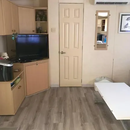 A Louer : Mobil-home Plage De Pampelonne/st Tropez Camping La Toison D'or *